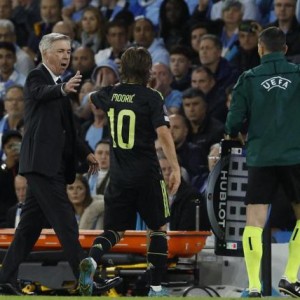 皇马需要更多对纳瓦斯的残忍，少些对马塞洛的温存